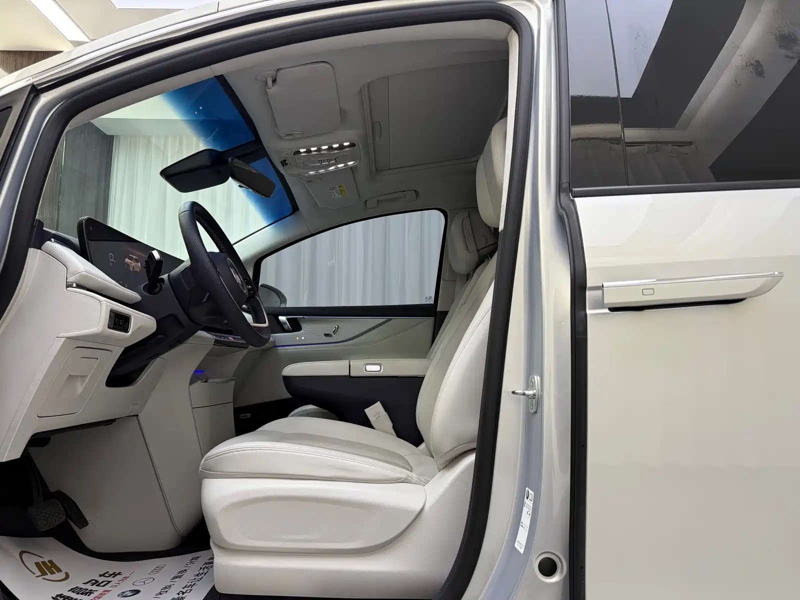 صورة 4 - Buick GL8