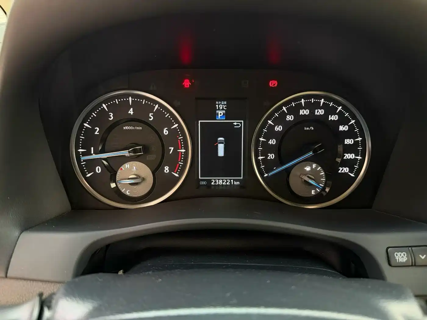 Toyota Alphard 2015 3.5L Premium Edition фото 9