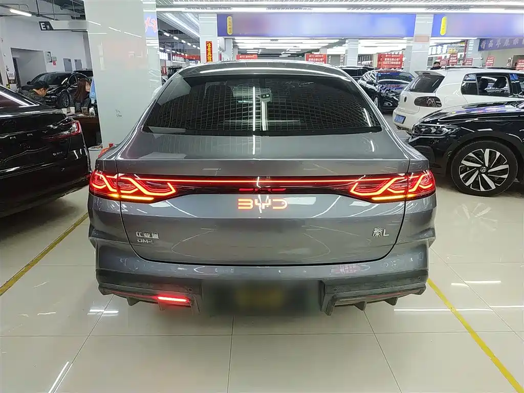BYD Qin L 2024 DM-i 120KM Superior Edition фото 4