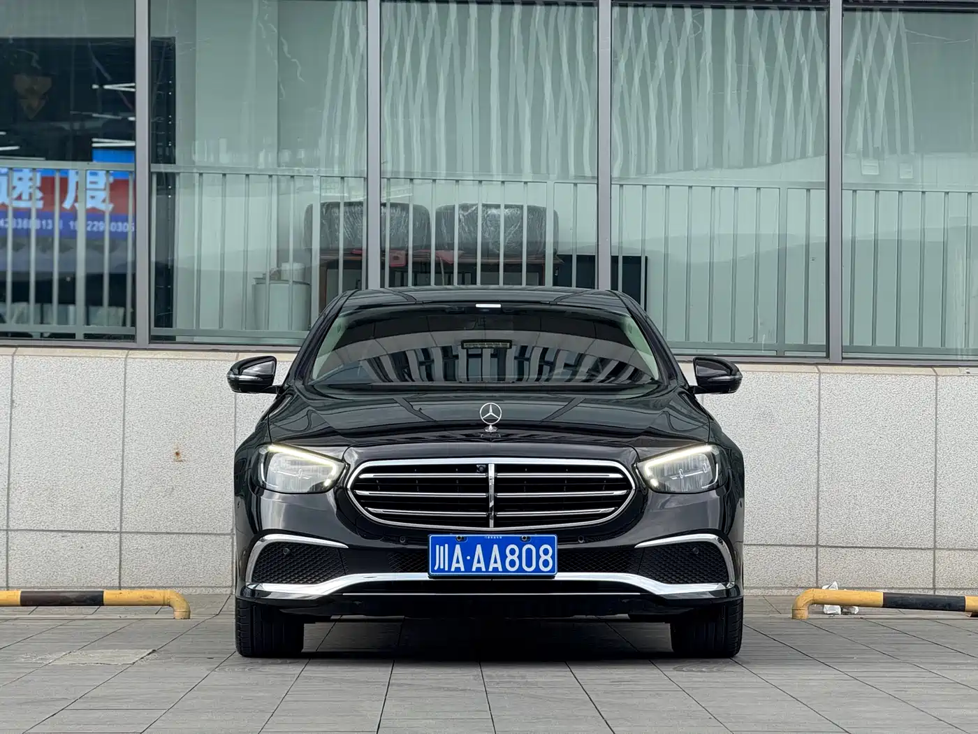 MERCEDES-BENZ E CLASS