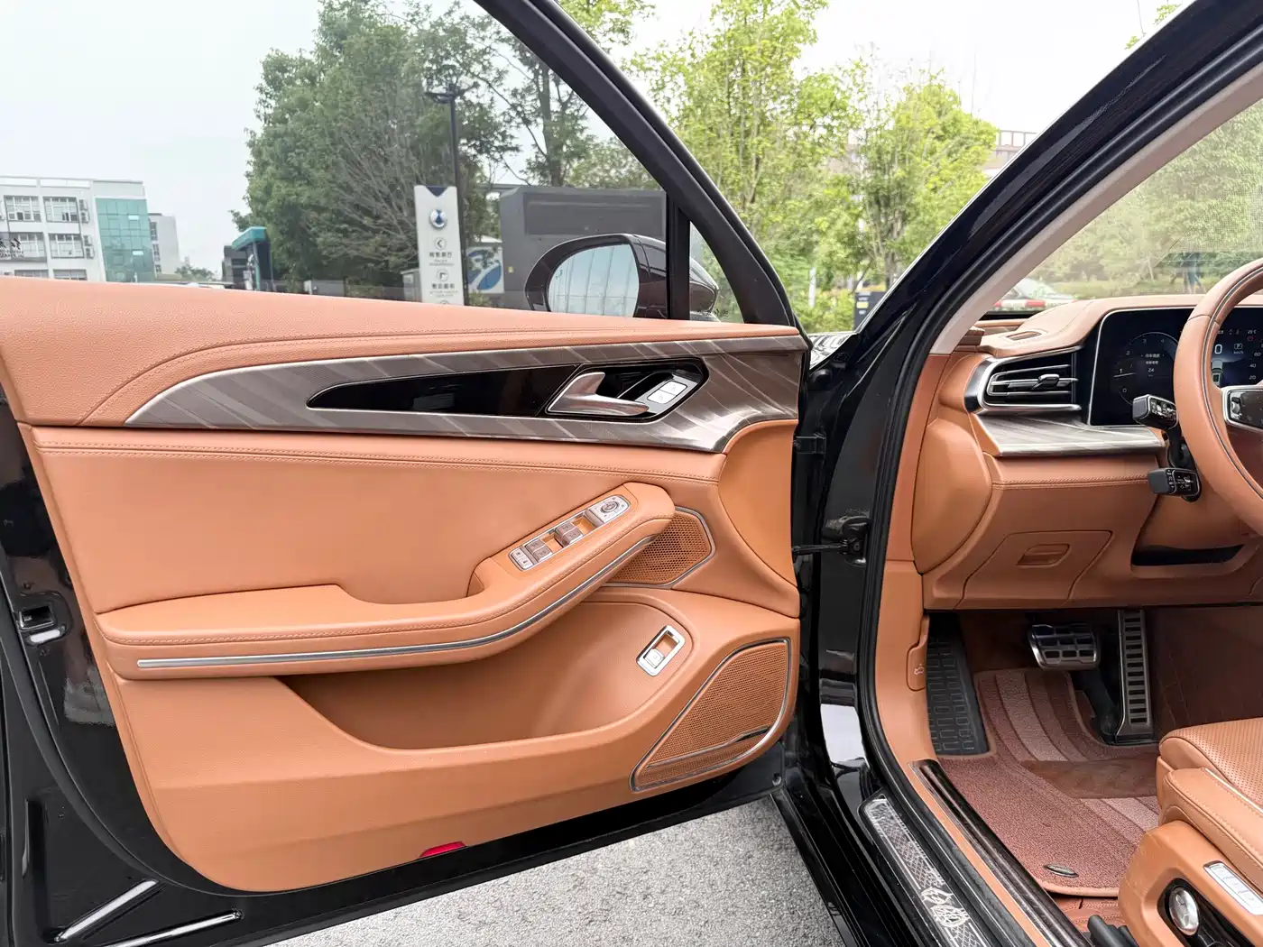 Hongqi H9 2020 2.0T Smart Connection Qi Xiang Edition фото 5
