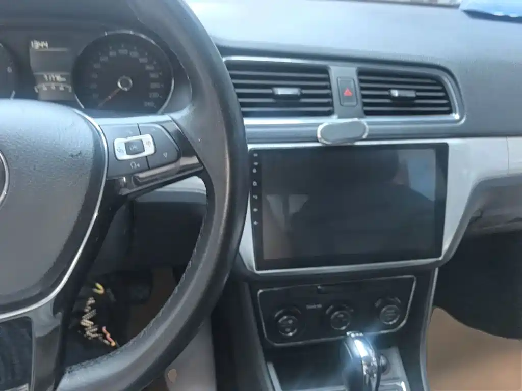 Photo 10 - Volkswagen Lavida Tour