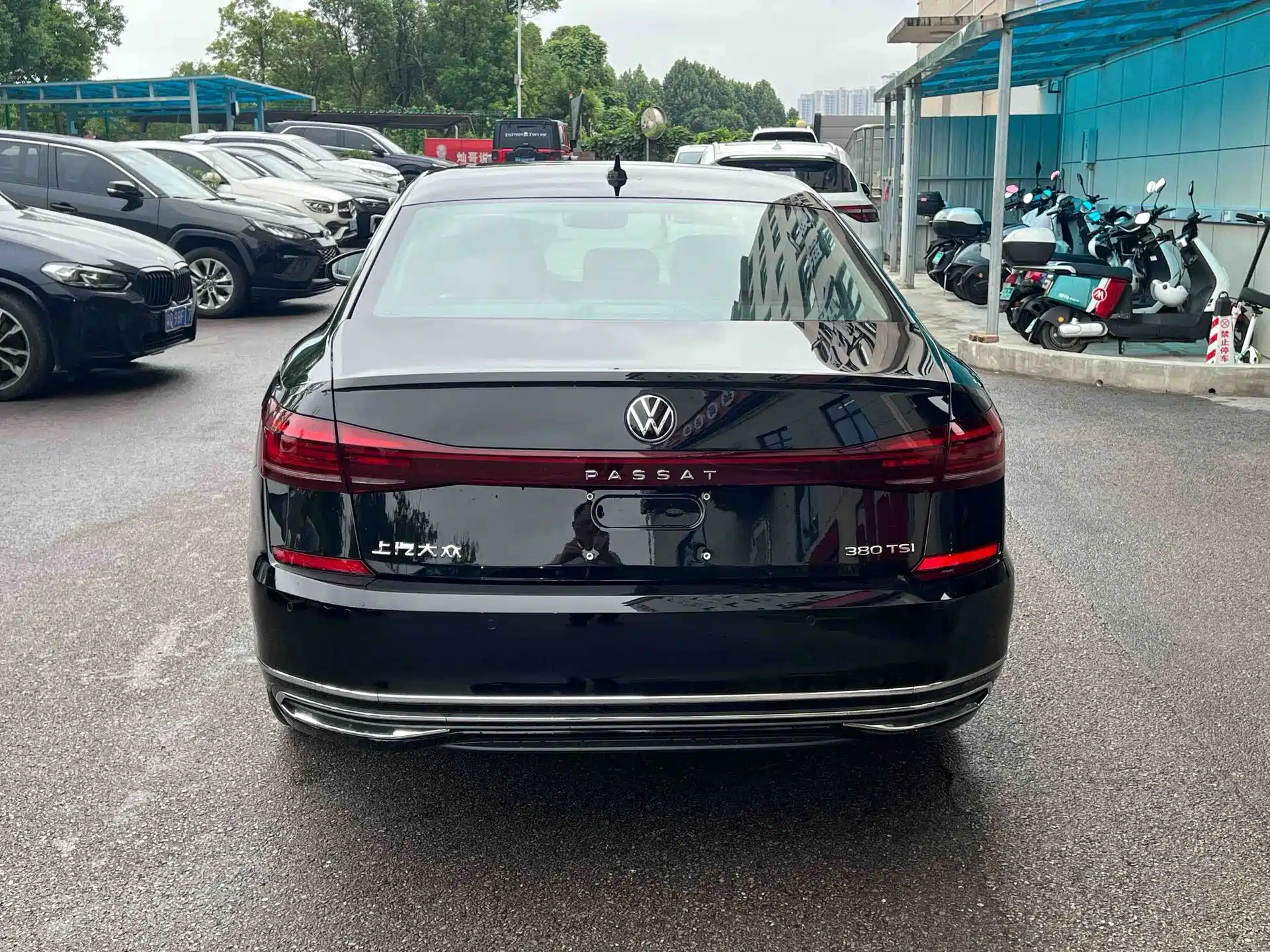 صورة 7 - Volkswagen Passat