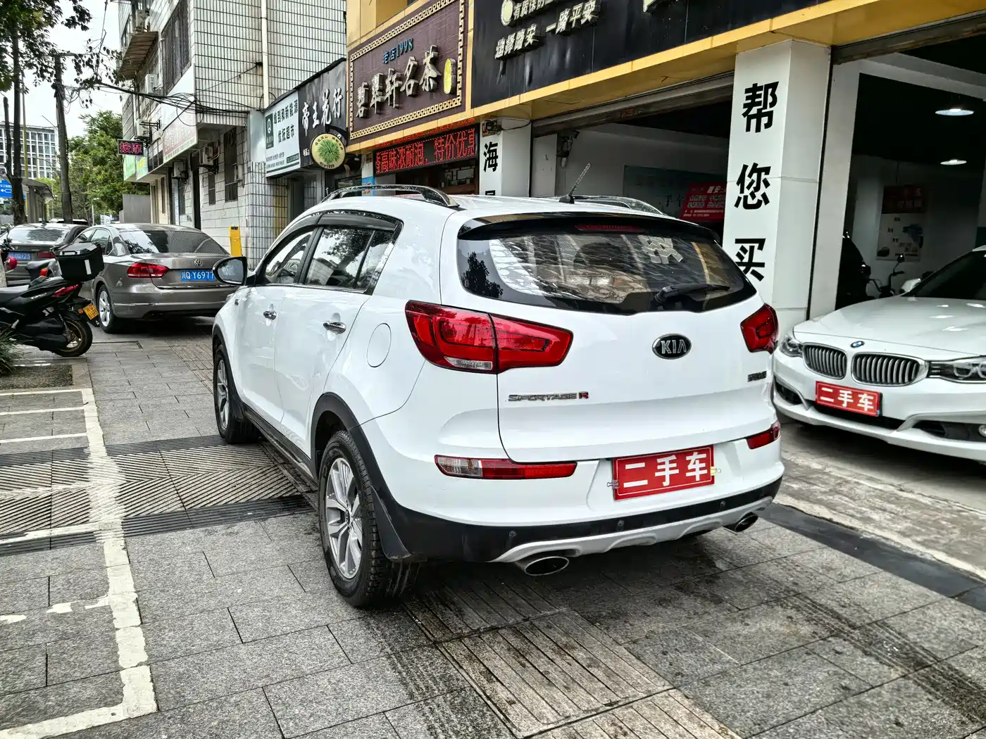 Kia Sportage 2016 2.0L Automatic 2WD GLS фото 6