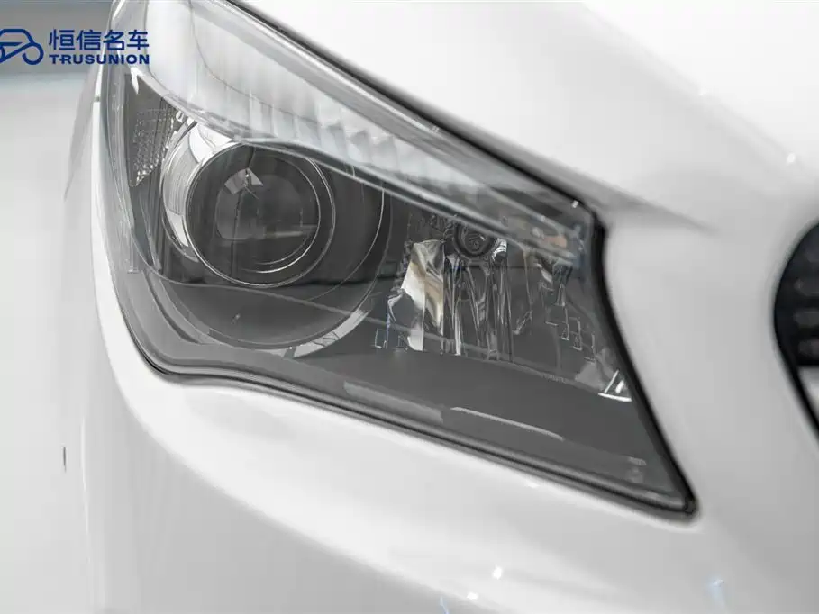 Mercedes-Benz CLA (Import) 2016 CLA 200 Sport фото 6