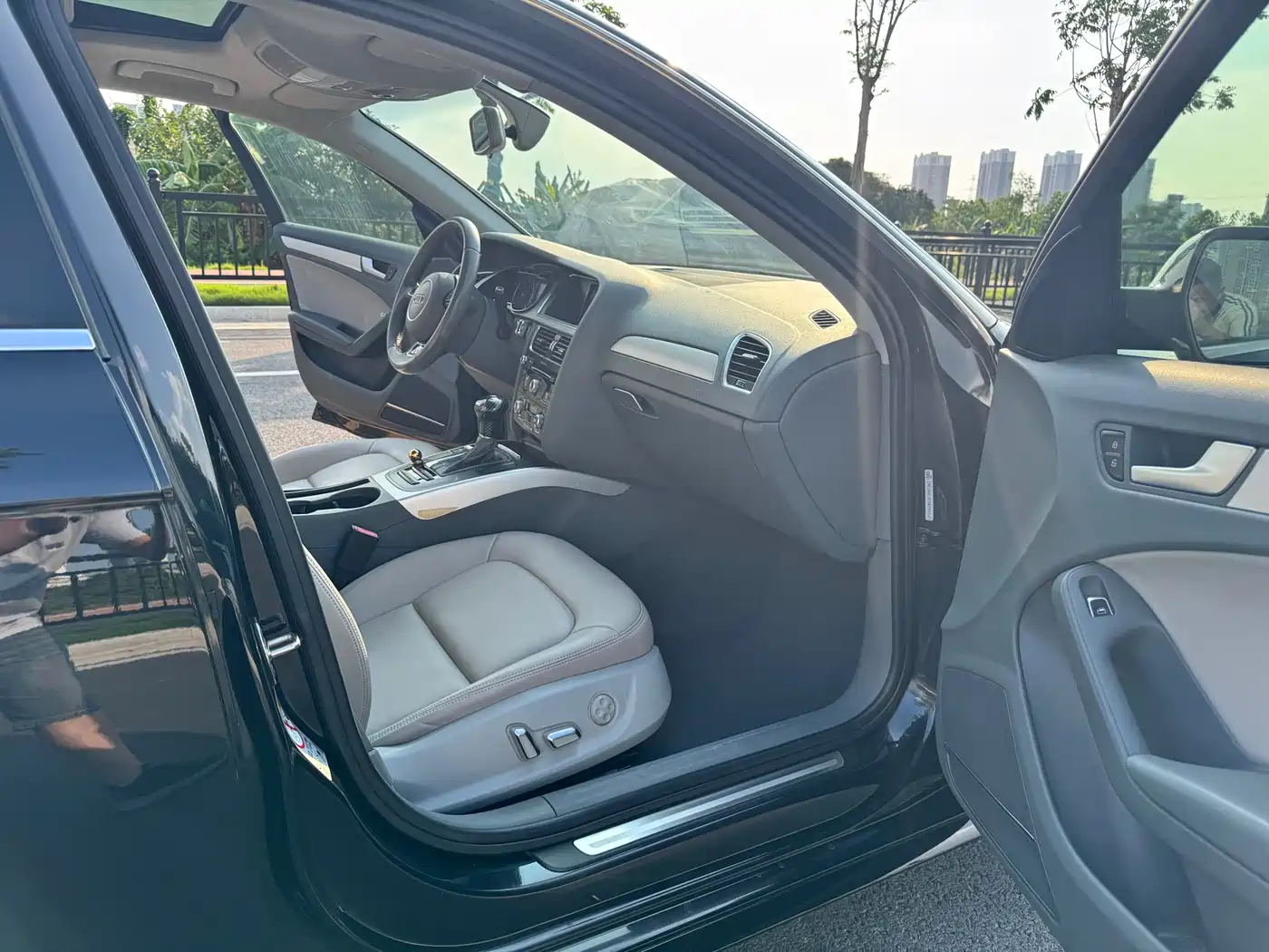 Audi A4L 2015 35 TFSI Auto Standard фото 6