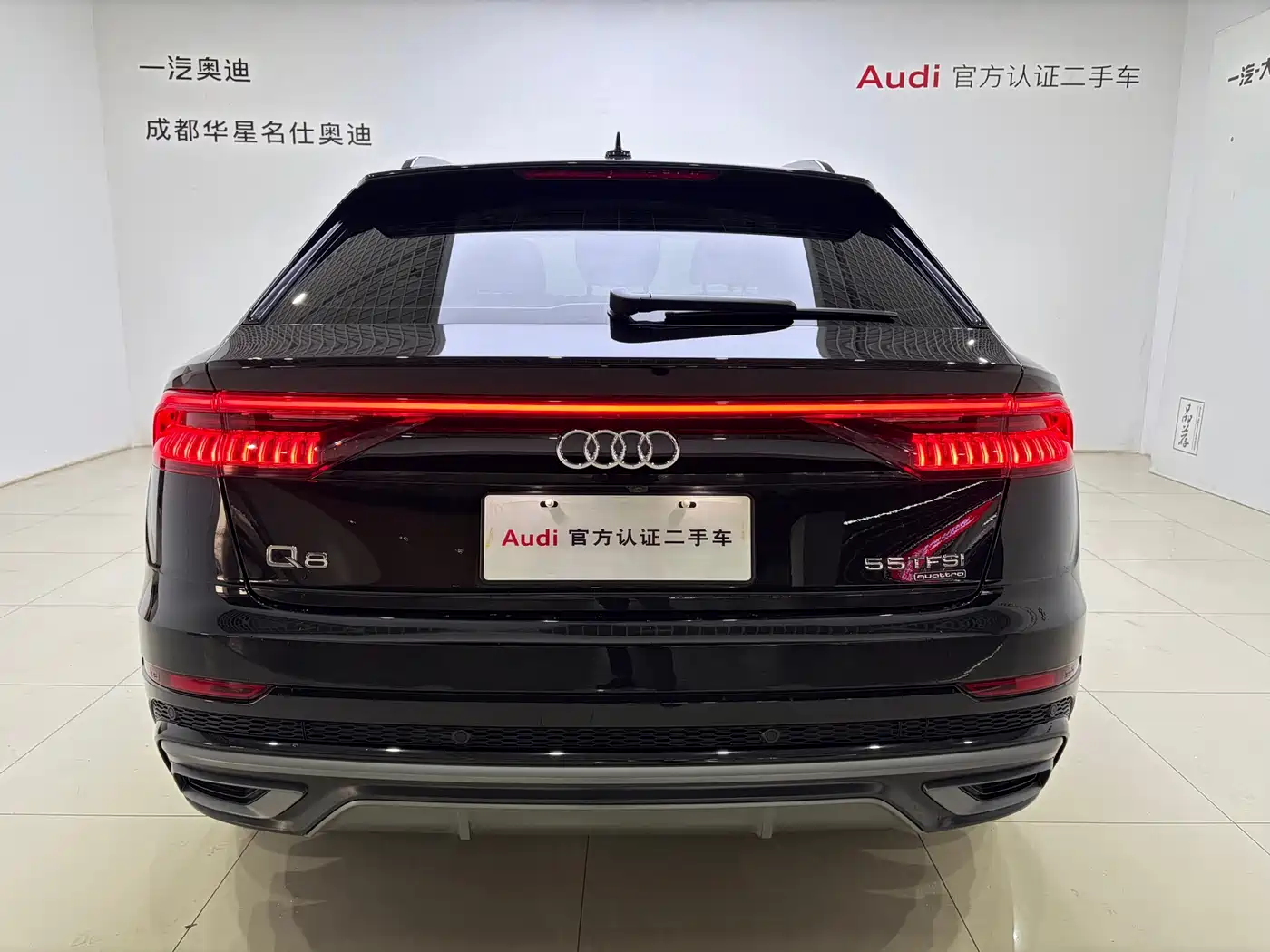 Audi Q8 2023 55 TFSI Luxury Sport фото 5