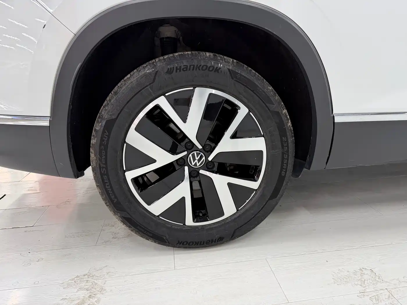 Volkswagen Tayron 2023 280TSI 2WD Luxury Plus Advanced Edition фото 23