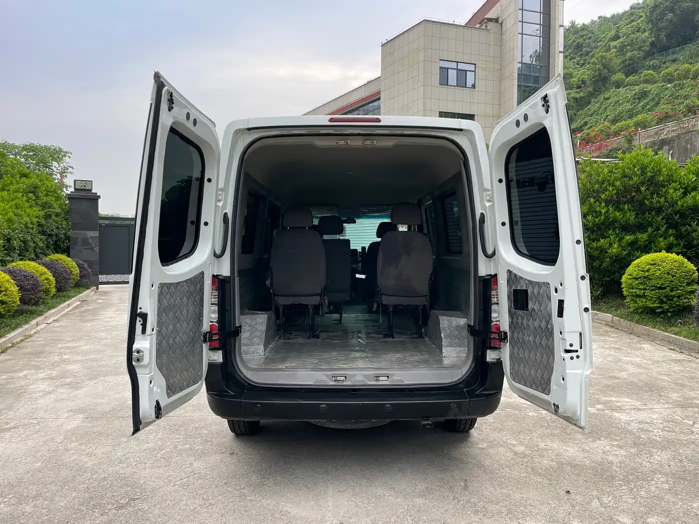 JAC Motors Star锐 2023 2023 2.0T 5 Series Express Edition 6/7-seater D20TCIF1