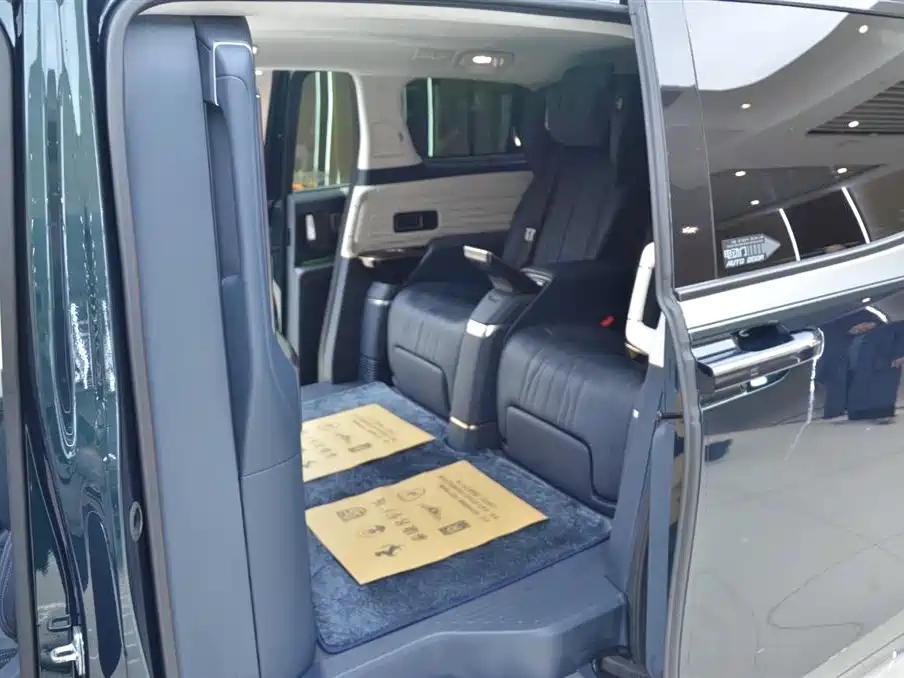 Buick Century 2023 2.0T 4-Seat Private Edition фото 5