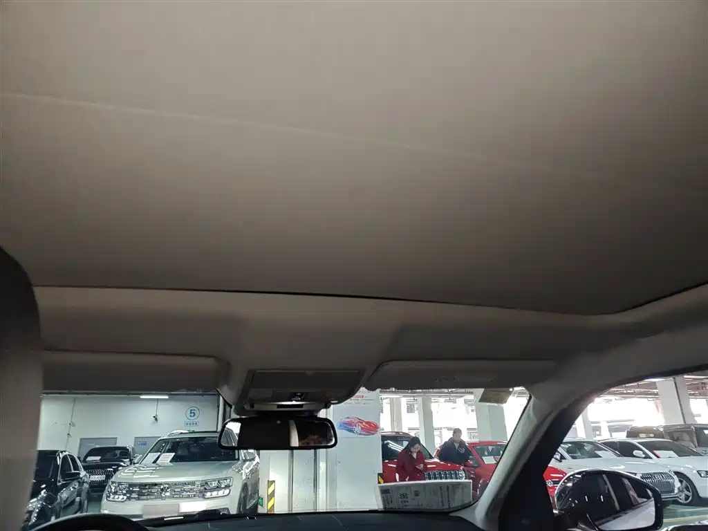 Land Rover Range Rover Evoque 2018 240PS SE Smart Edition фото 14