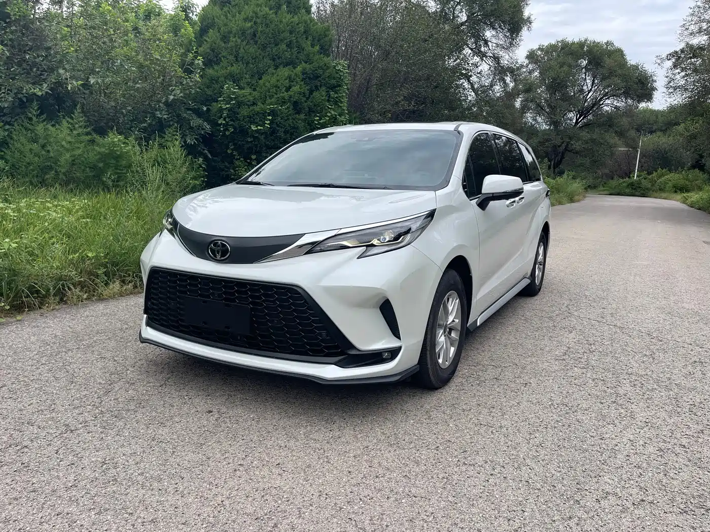 2026 Toyota Granvia
