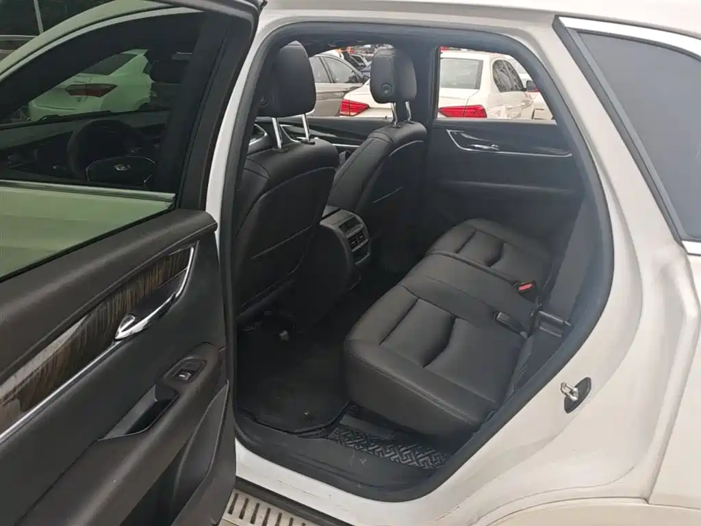 Cadillac XT5 2018 28E AWD Technology Model фото 17