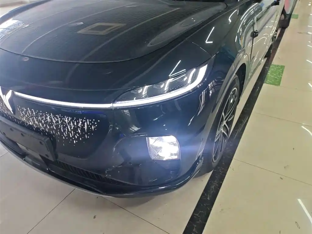 Voyah Auto Voyah Zhiyin 2025 Base фото 24