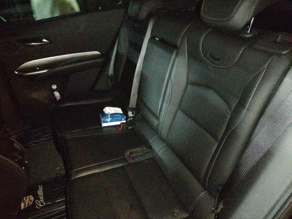 Cadillac XT4 2021 28T FWD Premium Edition фото 15