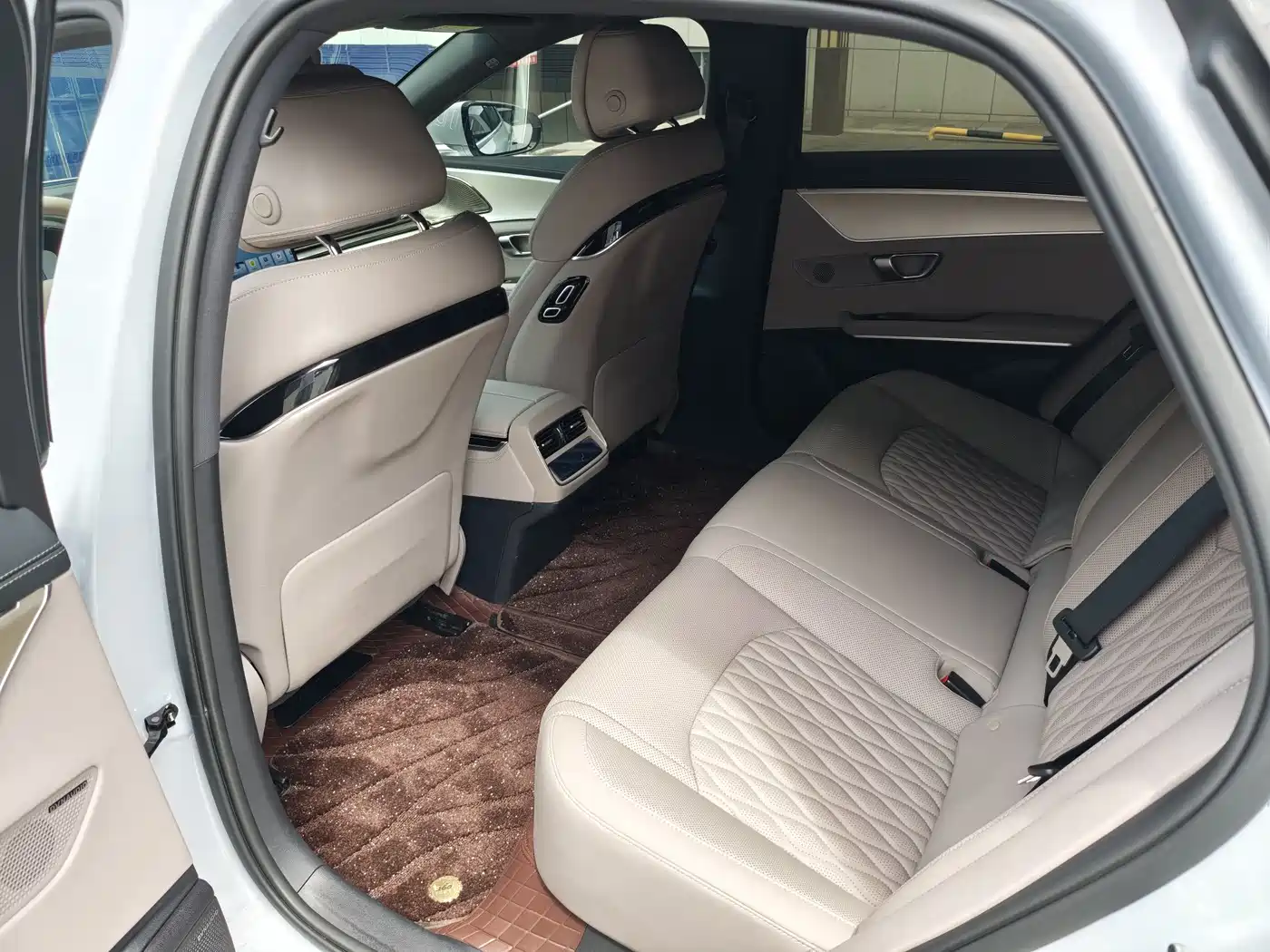 BYD Han 2025 Model EV 605KM Premium Version фото 11