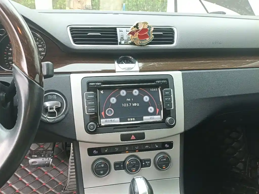 Volkswagen Magotan 2015 1.8TSI Premium фото 13