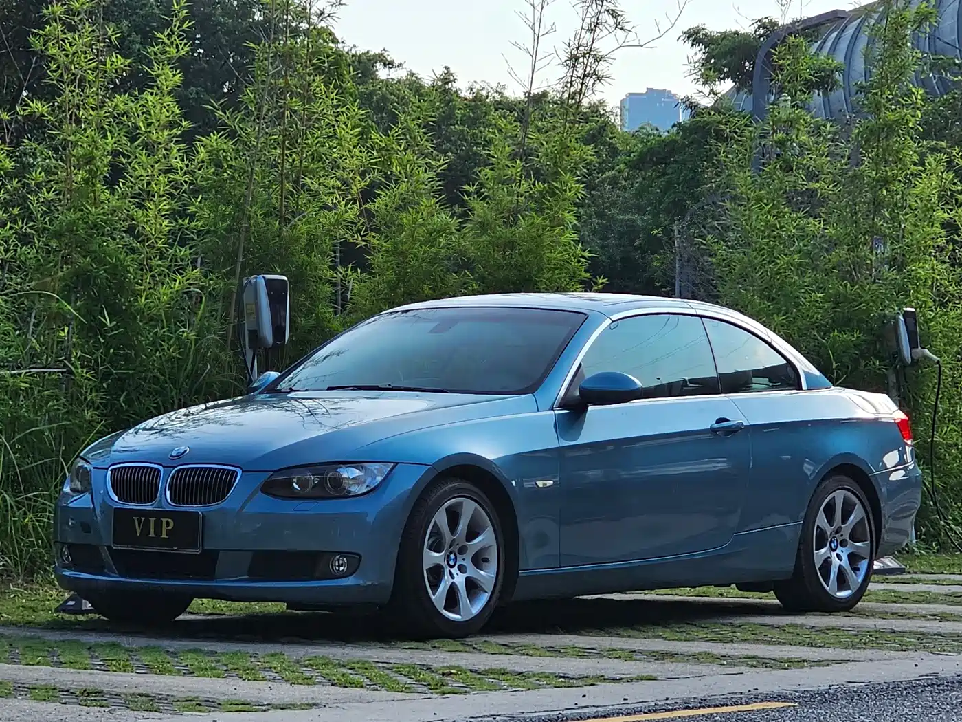 BMW 3 Series (Import) 2009 Model 330i Convertible фото 6