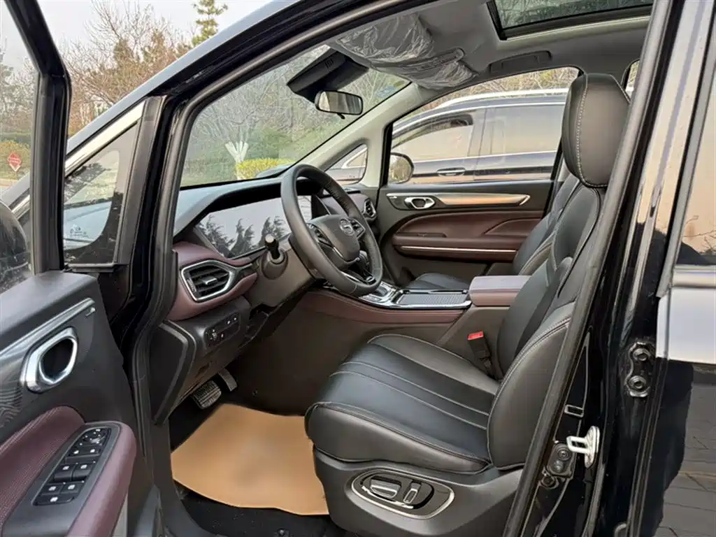 GAC TRUMPCHI TRUMPCHI M6