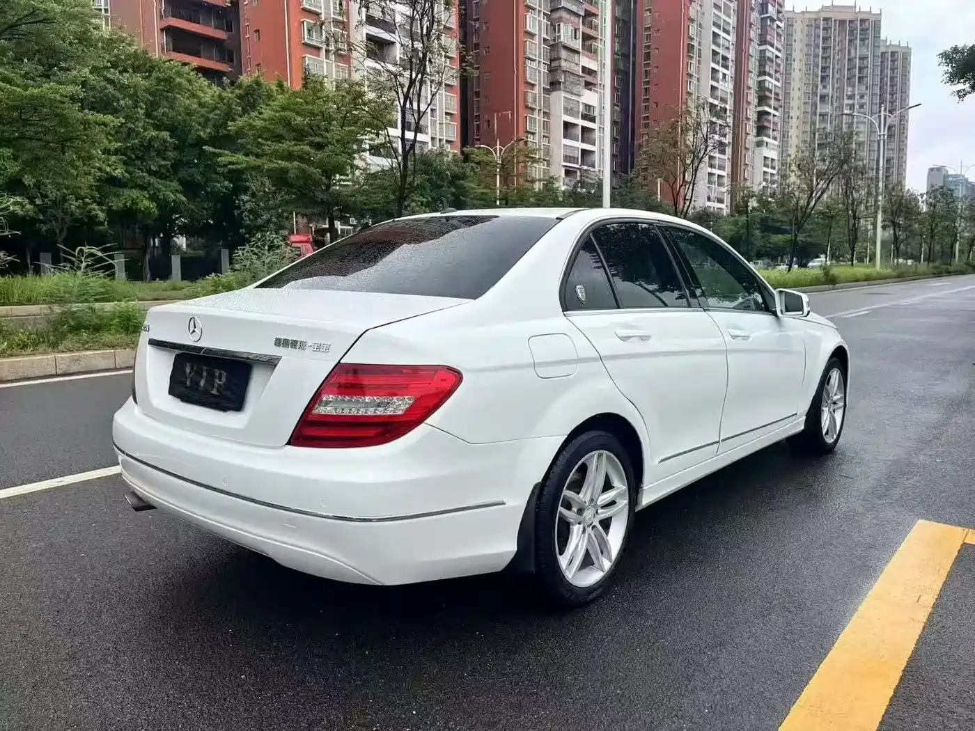 Mercedes-Benz C-Class 2013 C 260 CGI Elegance фото 6