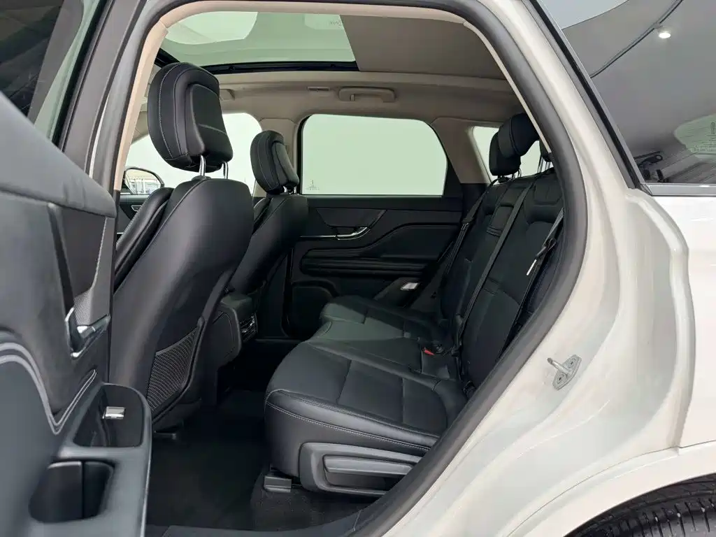 Lincoln Adventurer 2025 2024 1.5T 2WD Premium Hybrid