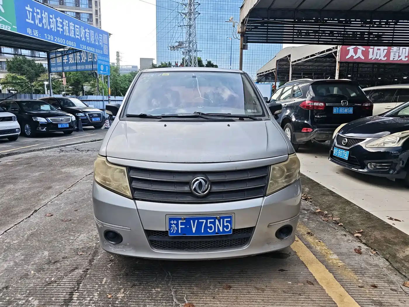 Dongfeng ZNA Shuaike 2014 2014 1.5L Manual Standard 7-seater China IV