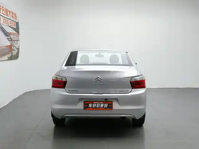 Citroën Elysee 2014 1.6L Manual Fashion — фото 4