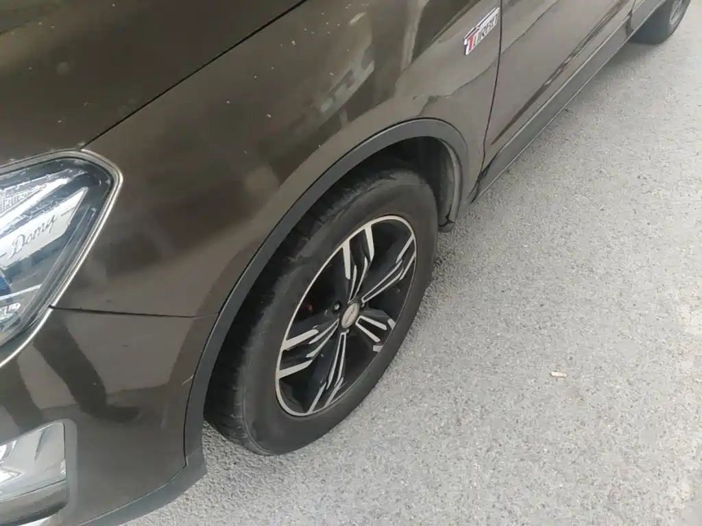 Zotye Damai X5 2017 2017 Platinum Edition 1.5T Manual Premium