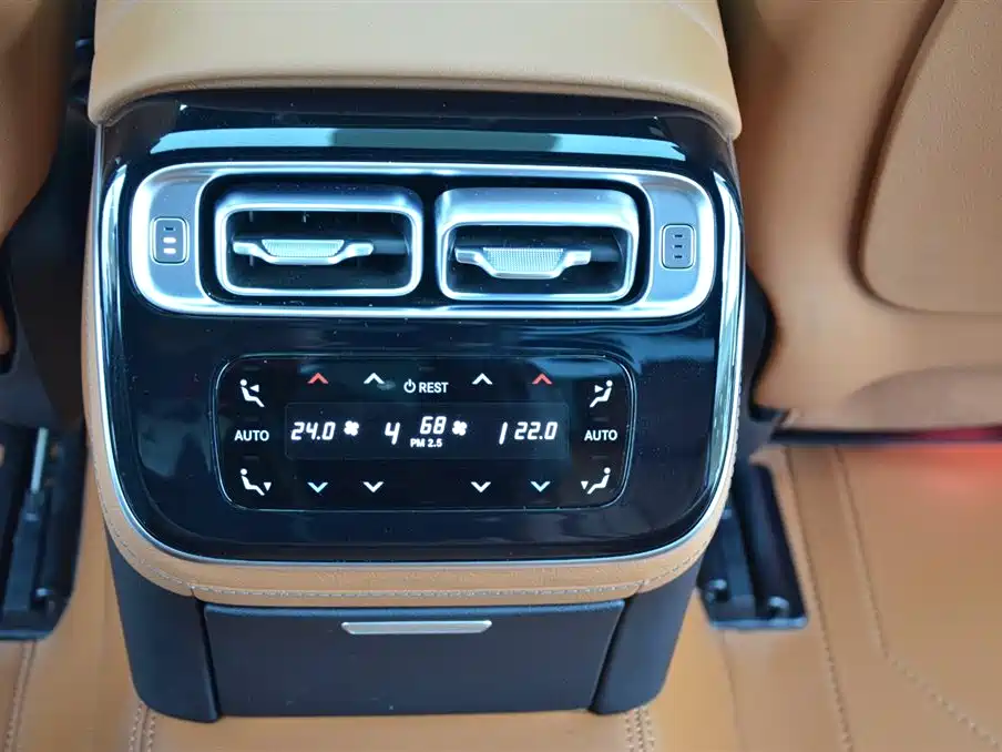 Mercedes-Benz S-Class 2024 Facelift S 400 L Business Edition фото 10