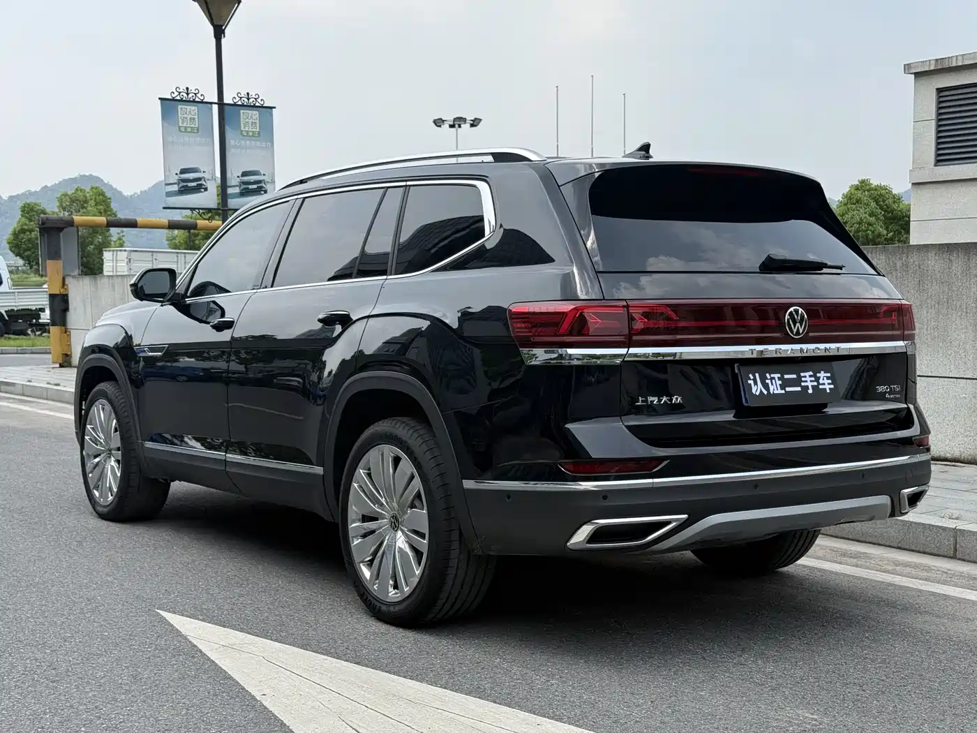 Volkswagen Teramont 2024 380TSI 4WD Prestige Flagship Edition фото 5