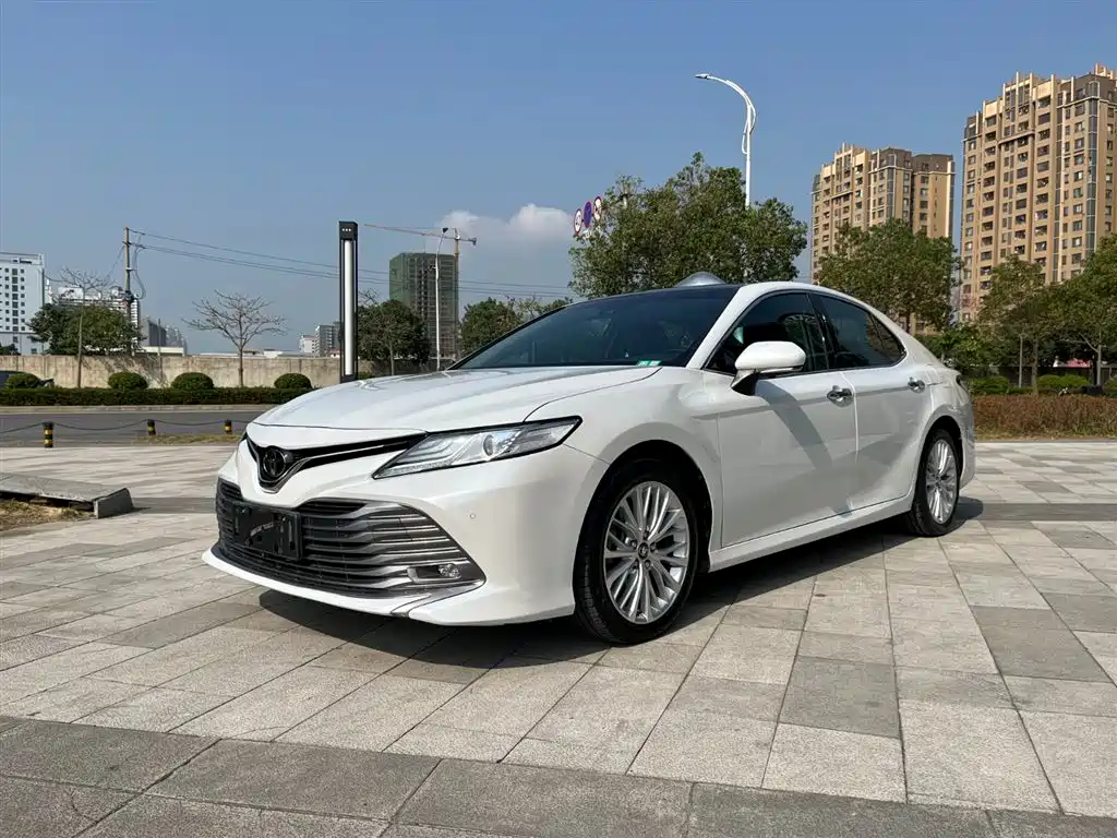 Toyota Camry 2018 2.5G Luxury Edition