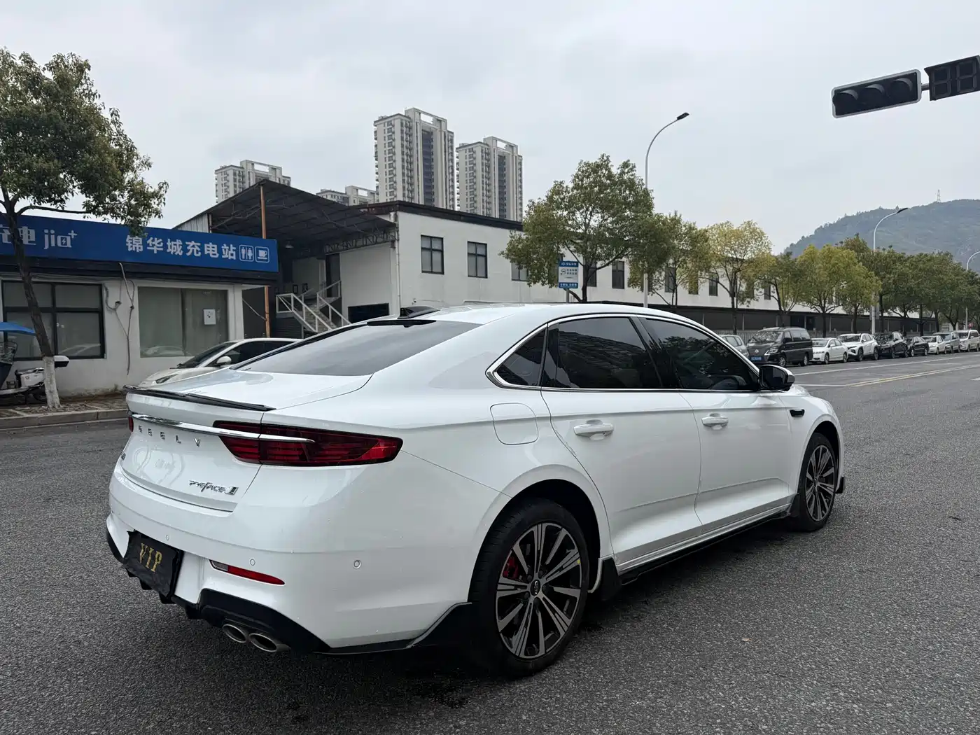 GEELY AUTOMOBILE XINGRUI