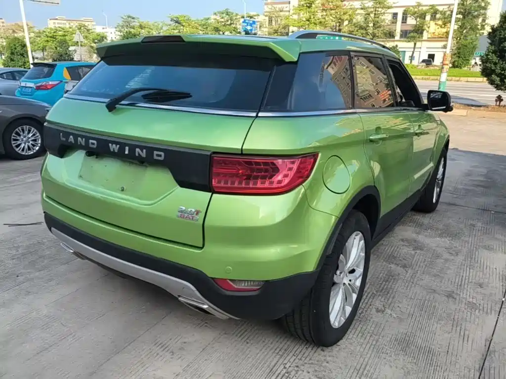 Landwind X7 2017 2015 2.0T Panoramic Flagship Edition