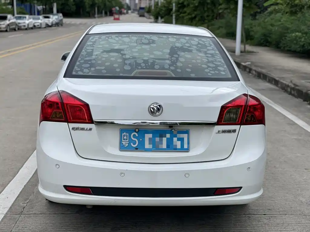 Фото 13 - Buick Excelle