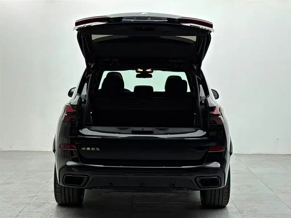 BMW X5 2024 xDrive 40Li Exclusive Black Flame Limited Edition фото 6