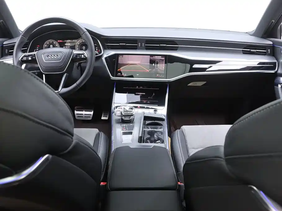 Audi A6L 2023 45 TFSI Premium Selection Dynamic фото 27