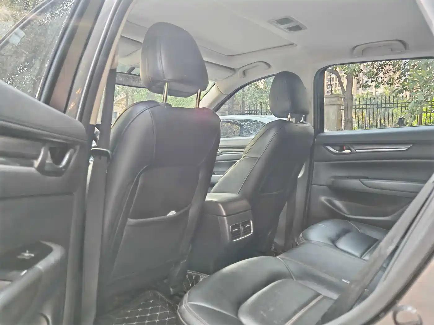 Photo 5 - Mazda CX-5