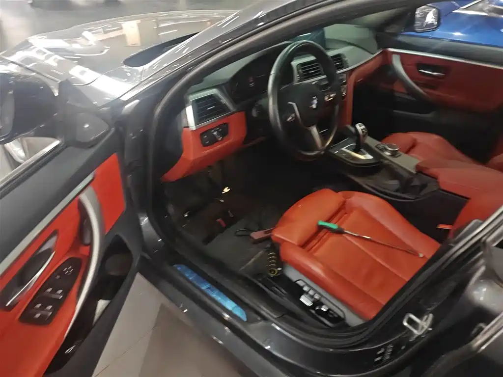 BMW 4-SERIES