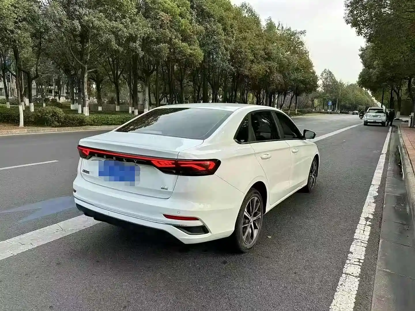 صورة 6 - Geely Emgrand