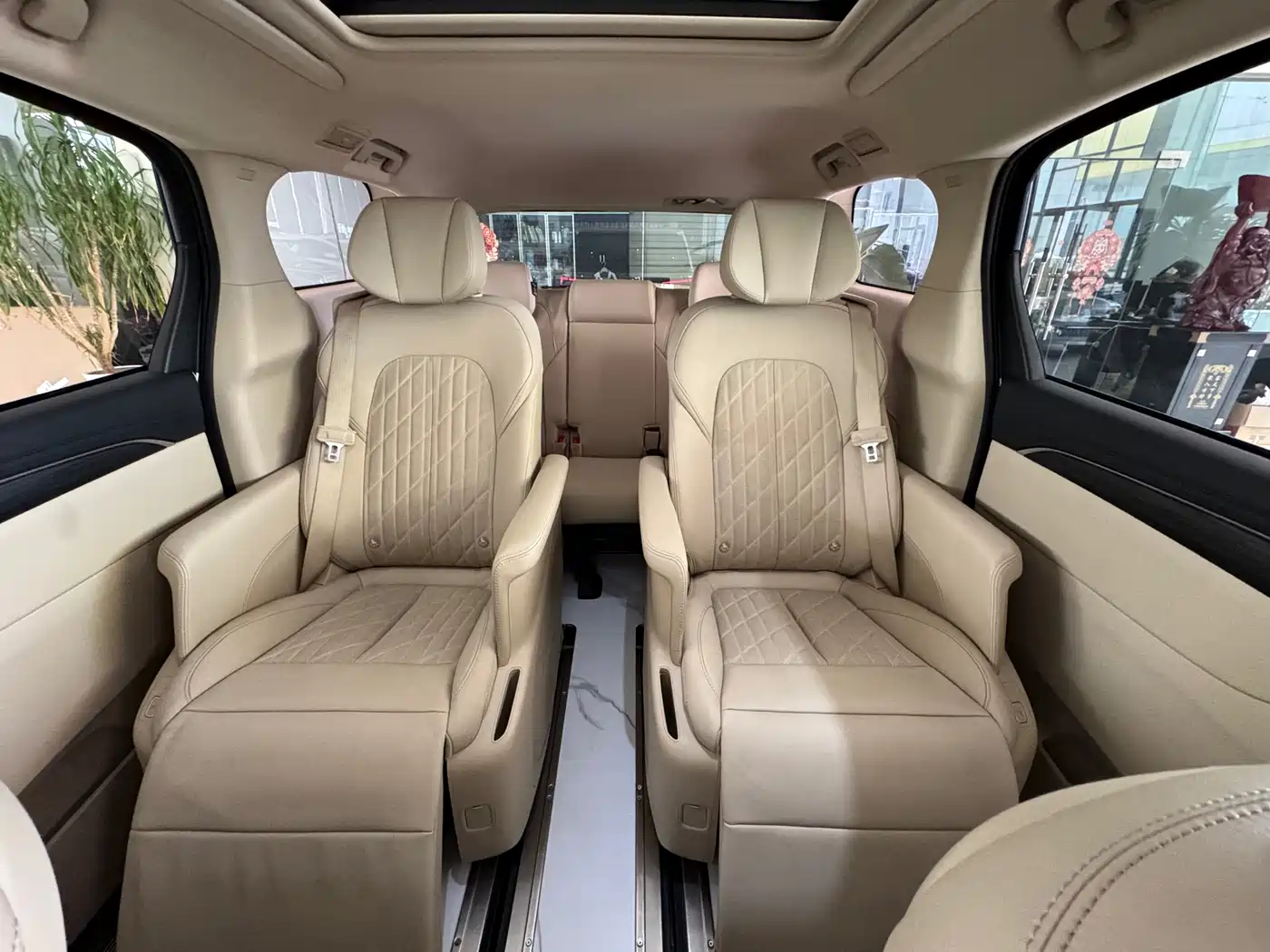 Buick GL8 2023 ES Landmaster Luxury фото 14