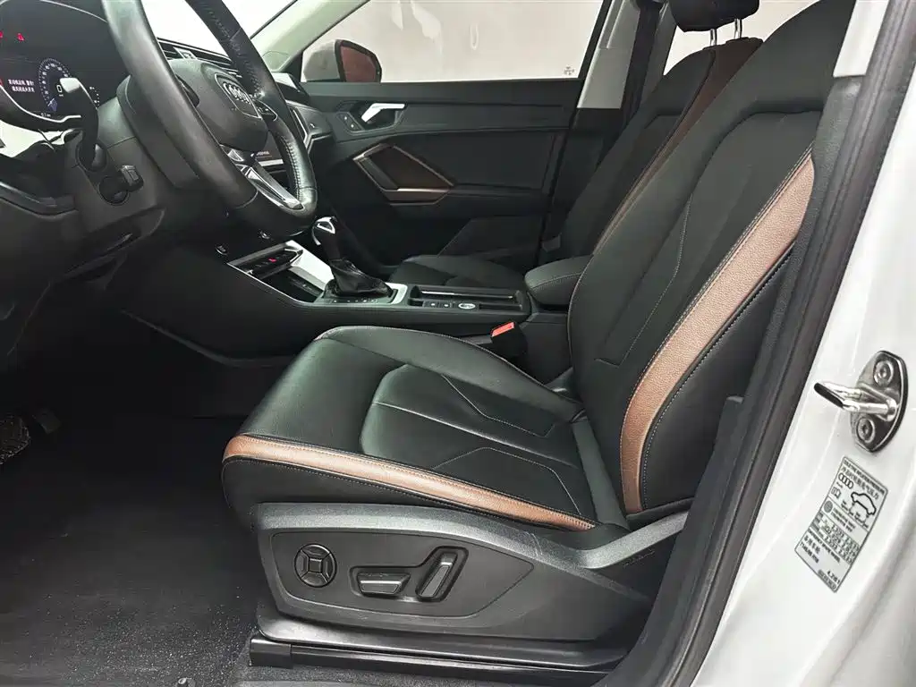 Audi Q3 2021 35 TFSI Fashion Elegance фото 19