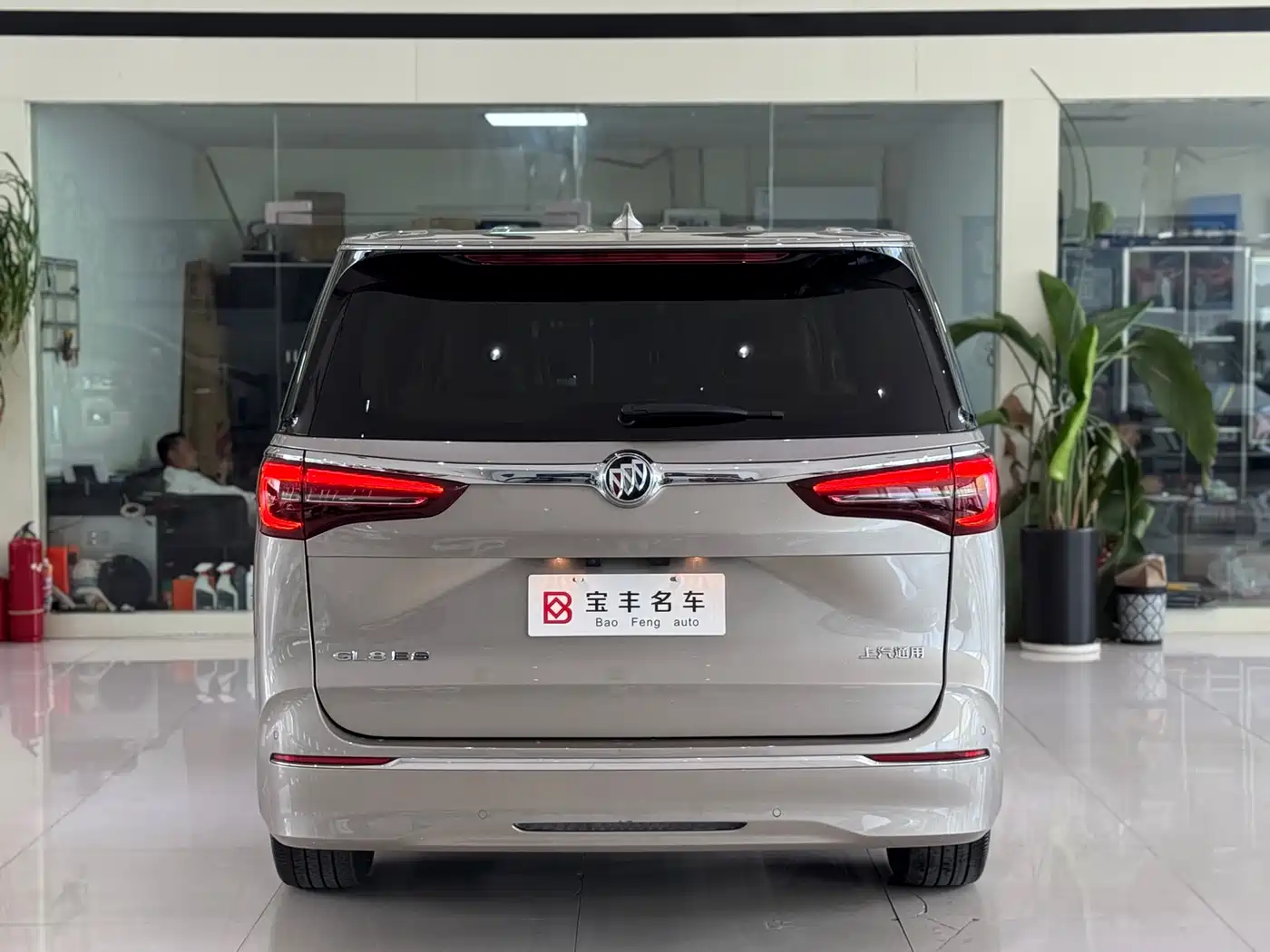 Buick GL8 2023 ES Landmaster Luxury фото 19
