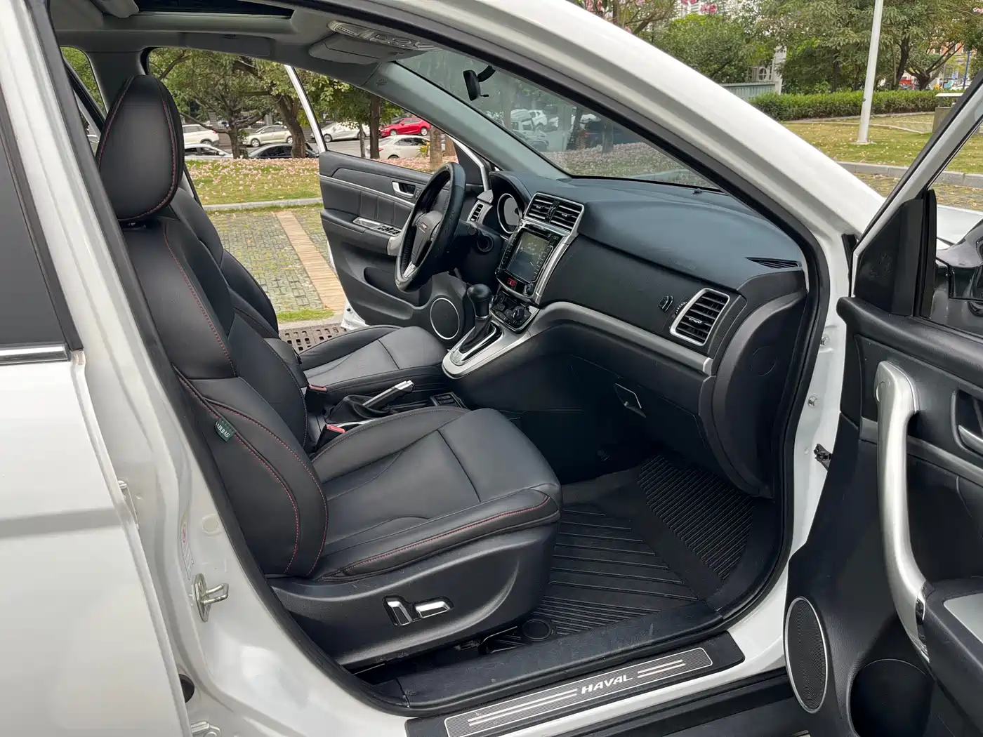 Haval H6 2015 Sport 1.5T Automatic 2WD Luxury фото 10