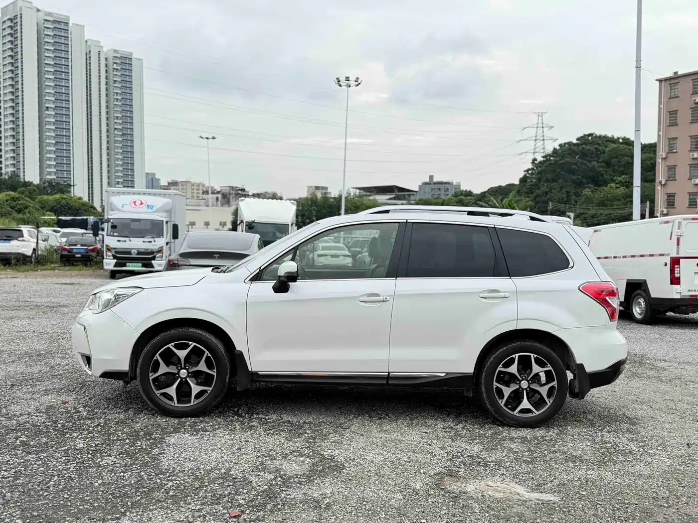 Фото 4 - Subaru Forester
