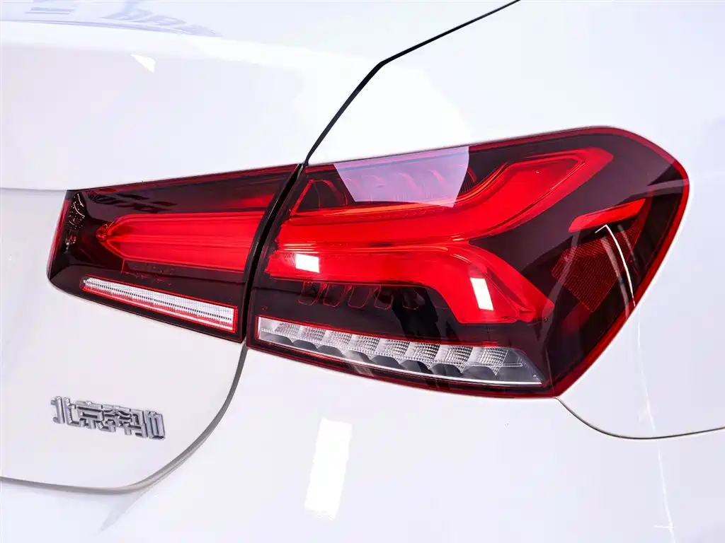 Mercedes-Benz A-Class 2021 A 200 L Sport Sedan Fashion Edition фото 9