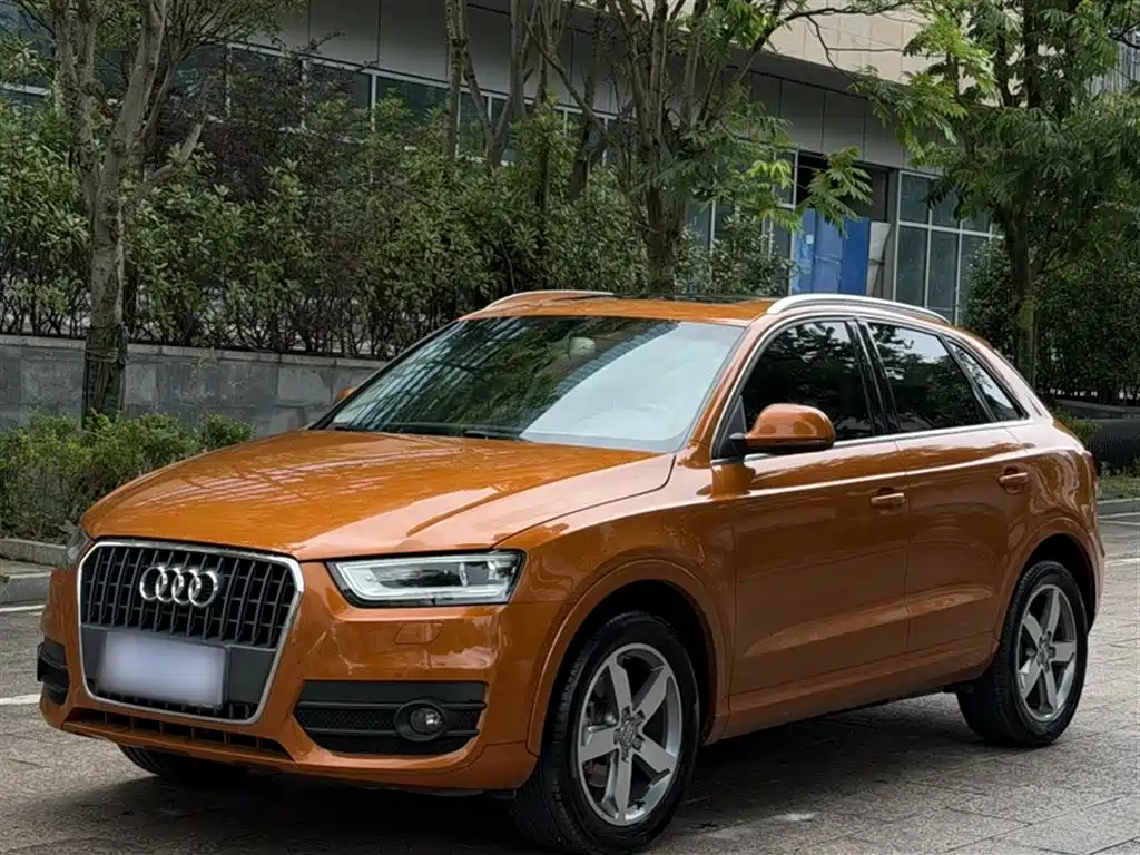 Audi Q3 2015 30 TFSI Progressive