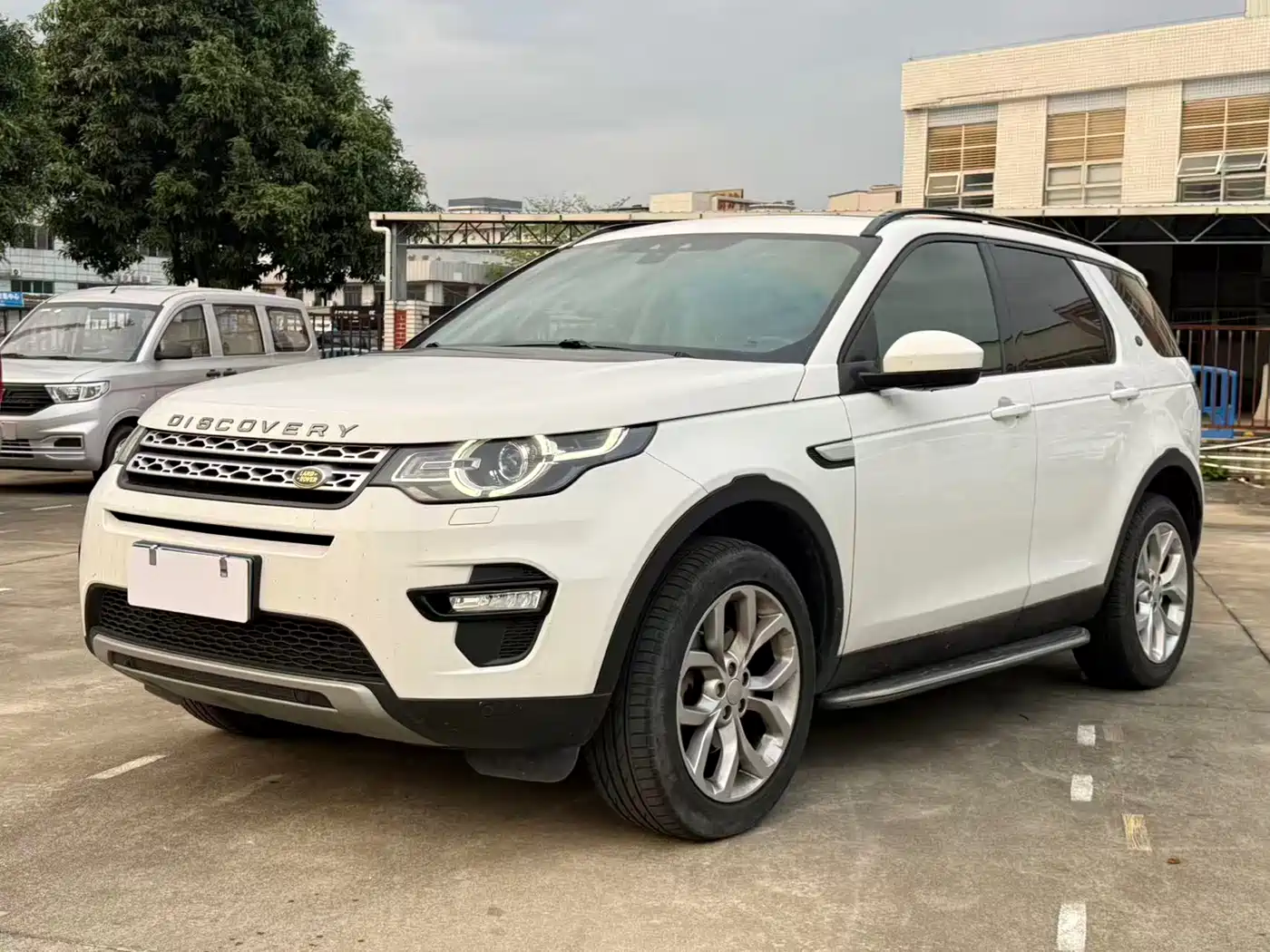 Land Rover Discovery Sport 2017 2.0T HSE