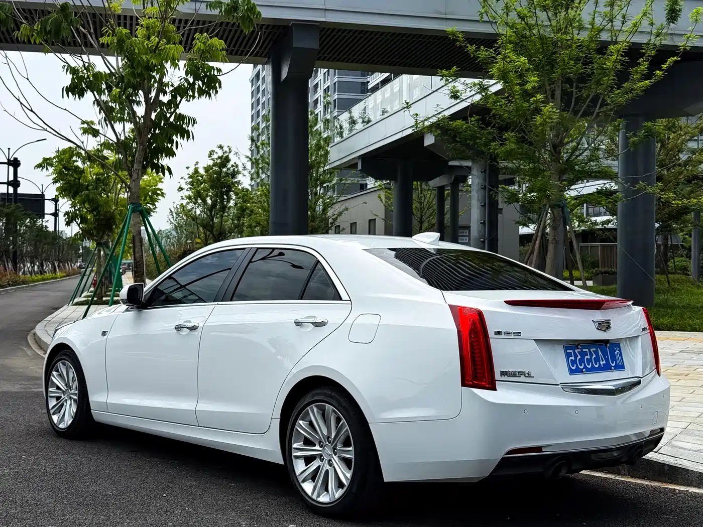 Cadillac ATS-L 2017 28T Technology фото 17