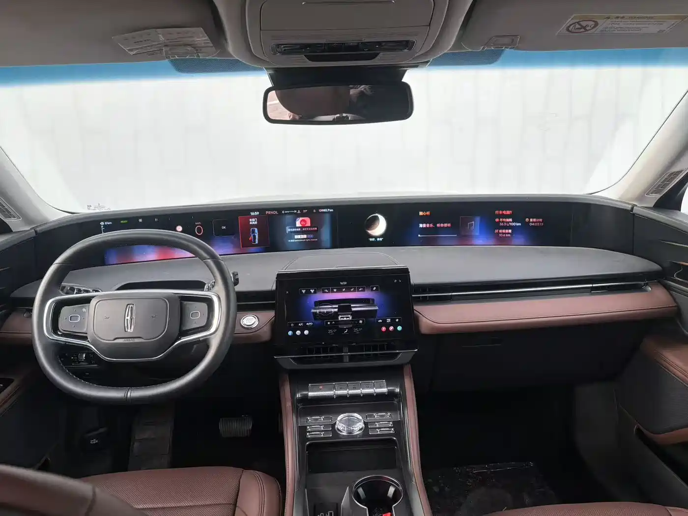 LINCOLN NAVIGATOR