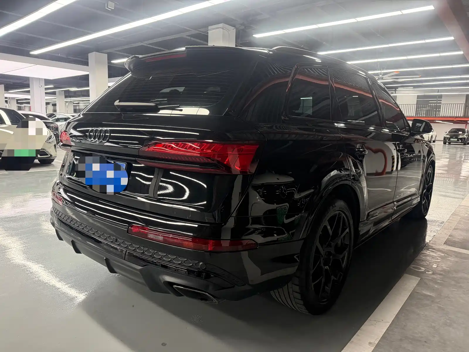 Photo 16 - Audi Q7